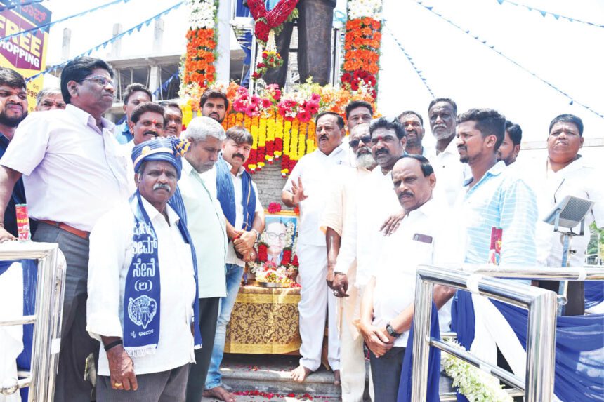 ಬಿಜೆಪಿ ಆಡಳಿತಕ್ಕೆ ಬಂದ ದಿನದಿಂದಲೂ ಅಂಬೇಡ್ಕರ್ ರಚಿಸಿದ ಸಂವಿಧಾನ ಬದಲಿಸುವ ಹುನ್ನಾರ