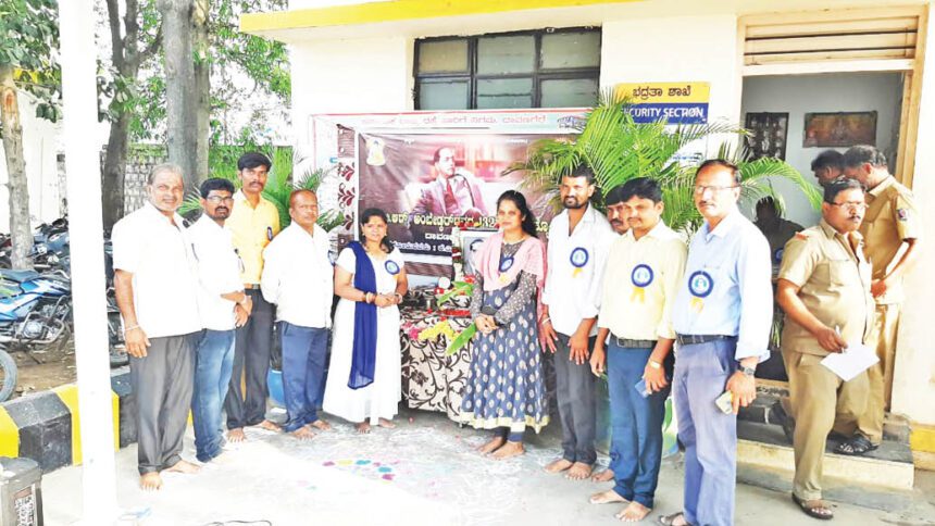 ಕೆಎಸ್ಆರ್‌ಟಿಸಿ ನಗರ ಘಟಕ-2ರಲ್ಲಿ  ಡಾ. ಬಿ.ಆರ್. ಅಂಬೇಡ್ಕರ್‌ ಜಯಂತಿ