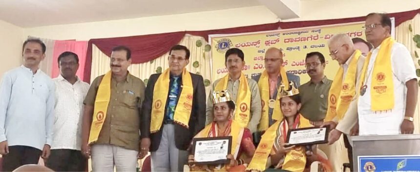 ದಾಸೋಹ ಭಾವನೆಯಿಂದ ಸೇವೆ ಮಾಡೋಣ