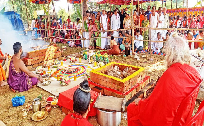 ಹರಿಹರ : ಜನತೆಯ ಒಳಿತಿಗಾಗಿ ಪಂಚ ಮಹಾಯಜ್ಞ ಚಂಡಿಕಾ ಹೋಮ, ಹವನ