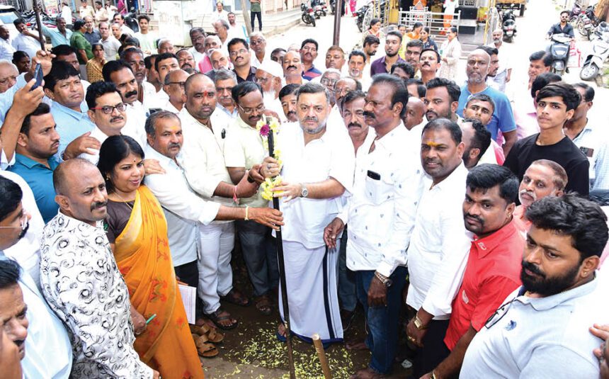 ಏಳು ಕೋಟಿ ರೂ. ವೆಚ್ಚದ ಕಾಮಗಾರಿಗಳಿಗೆ ಚಾಲನೆ