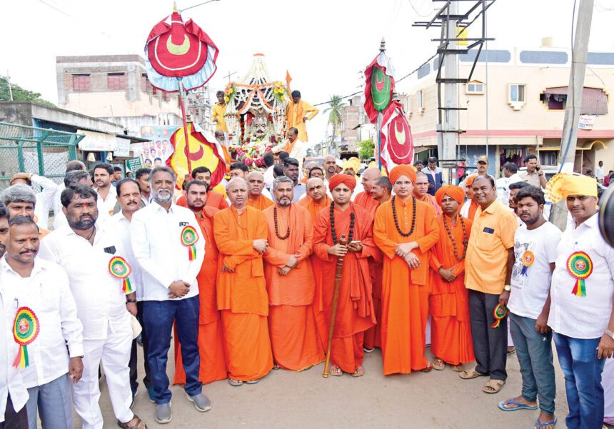 `ಕಾಯಕ ನಿಷ್ಠೆ’ ಸಿದ್ಧರಾಮ ಸಂಸ್ಕೃತಿಯ ಆಧಾರ