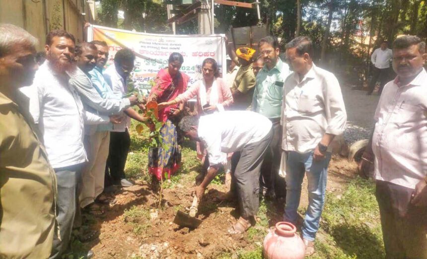 ಆರೋಗ್ಯ ಸುಧಾರಣೆಗೆ ನಮ್ಮ ಸುತ್ತಮುತ್ತಲಿನ ಪರಿಸರ ಸ್ವಚ್ಛವಾಗಿರಬೇಕು