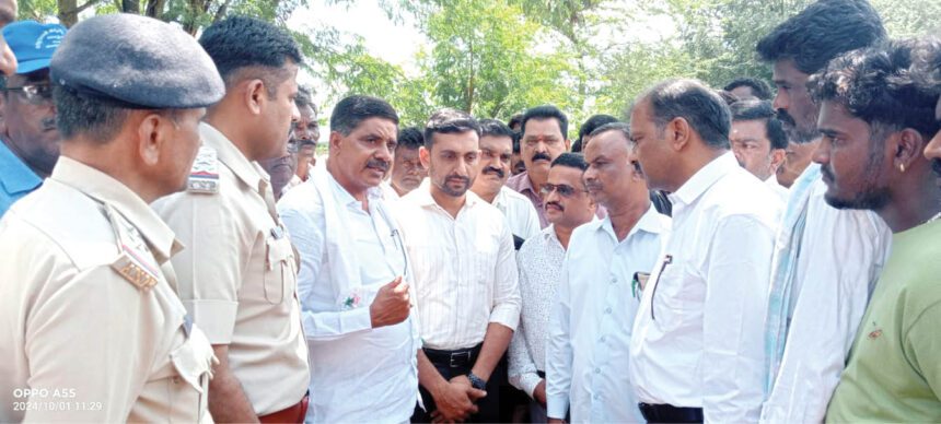 ಜಗಳೂರು; ಕೃಷಿ ಹೊಂಡದಲ್ಲಿ ಮುಳುಗಿ ಇಬ್ಬರು ಮಕ್ಕಳ ಸಾವು: ಶಾಸಕ ಬಿ.ದೇವೇಂದ್ರಪ್ಪ ಸಾಂತ್ವನ