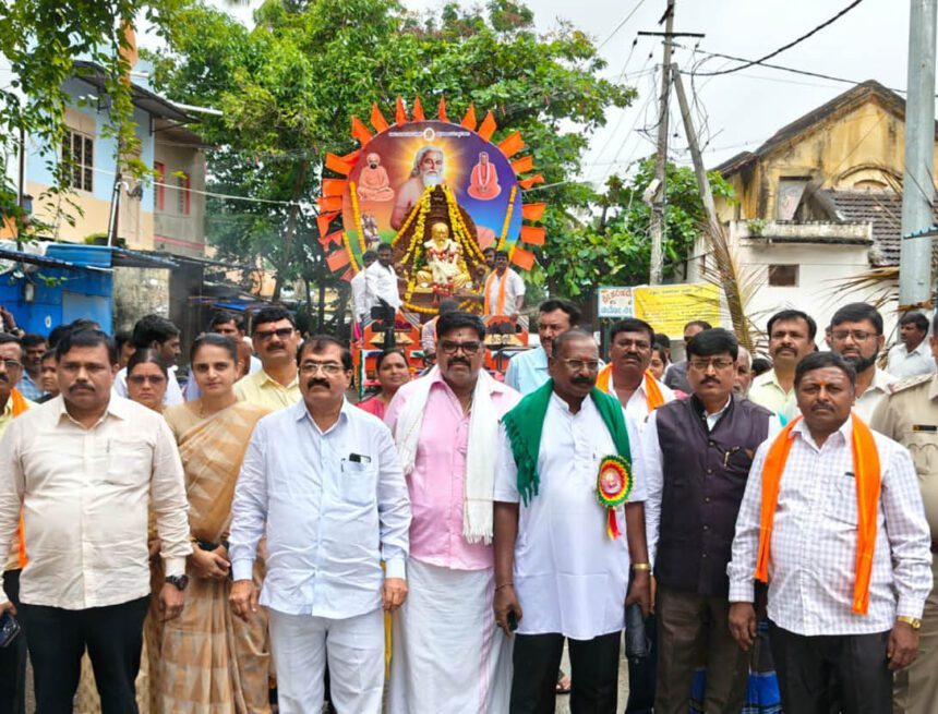 ಮನುಕುಲಕ್ಕೆ ರಾಮಾಯಣ ಮಾದರಿ