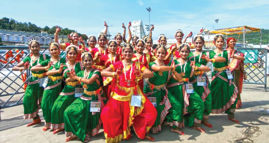 ತಿರುಪತಿಯ ಬ್ರಹ್ಮೋತ್ಸವದಲ್ಲಿ ನಮನ ಅಕಾಡೆಮಿ