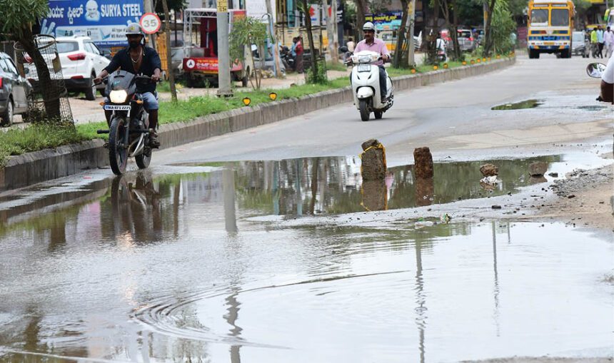 ದಾವಣಗೆರೆ ಸ್ಮಾರ್ಟ್ ಜನತೆಗೆ ಗುಂಡಿ ಭಾಗ್ಯ