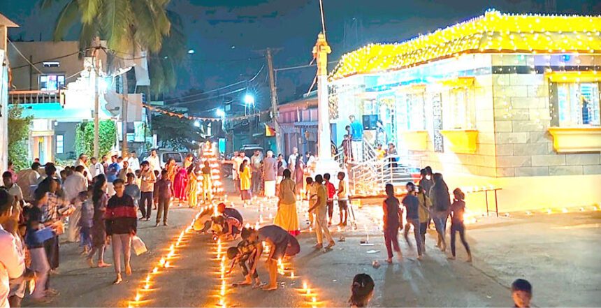 ಎಲೆಬೇತೂರಿನ ಆಂಜನೇಯ ಸ್ವಾಮಿ  ದೇವಸ್ಥಾನದಲ್ಲಿ ಕಾರ್ತಿಕೋತ್ಸವ