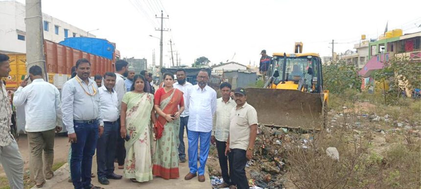 ವಿವಿಧ ವಾರ್ಡ್ ಗಳಲ್ಲಿನ ತ್ಯಾಜ್ಯ ಸ್ಥಳಾಂತರ