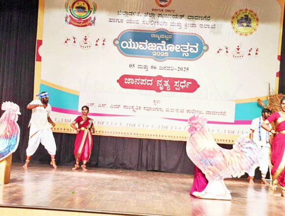 ಕೋಳಿ ಜೂಜಾಟದ ಸಂಕಷ್ಟ ಅನಾವರಣಗೊಳಿಸಿದ ಗೀತೆ